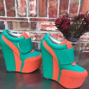 Vintage Green and Orange Pumps Size 7.5 NWOT
